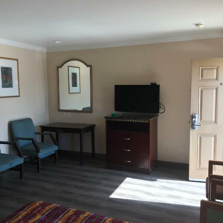 Hyland Motel ลาอาร์บา ภายนอก รูปภาพ